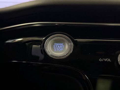 New 2026 Genesis G80 2.5T Advanced image 22