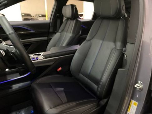 Used 2024 Cadillac Lyriq Sport RWD image 67
