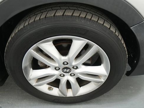 Used 2014 Hyundai Santa Fe Sport 2.0T w/ Technology Package 05 AWD/4WD image 10