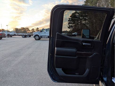 Used 2021 GMC Sierra 1500 Elevation image 25