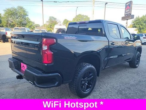 Used 2021 Chevrolet Silverado 1500 LT Trail Boss w/ Convenience Package II AWD/4WD image 5