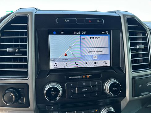 Used 2018 Ford F150 King Ranch image 47