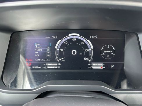 Used 2025 Toyota Tundra Platinum image 44