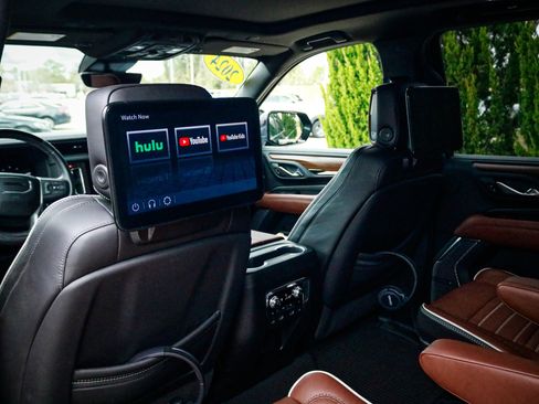 Used 2024 GMC Yukon XL Denali Ultimate image 29