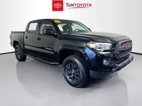 Used 2018 Toyota Tacoma SR5 image 1