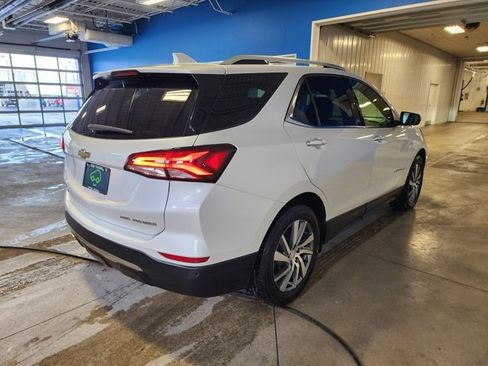 Used 2022 Chevrolet Equinox Premier image 4