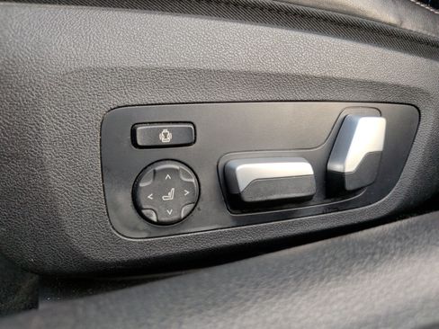 Used 2022 BMW M850i Gran Coupe xDrive w/ M Carbon Exterior Package image 28