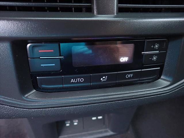 Used 2022 Volkswagen Atlas SEL R-Line AWD/4WD image 10