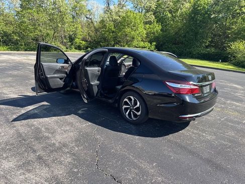 Used 2016 Honda Accord EX-L image 6