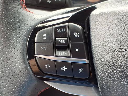 Used 2025 Ford Explorer ST-Line AWD/4WD image 25