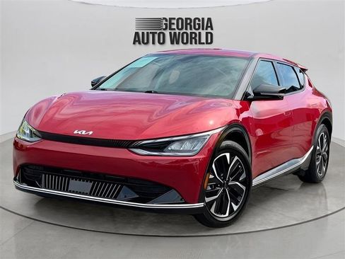 Used 2022 Kia EV6 Wind RWD image 4