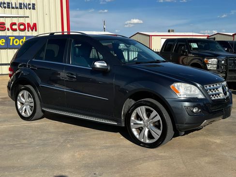 Used 2010 Mercedes-Benz ML 350 2WD w/ Premium 2 Pkg image 5