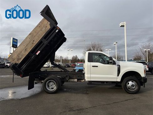 Used 2024 Ford F350 XL w/ Snow Plow Prep Package image 37