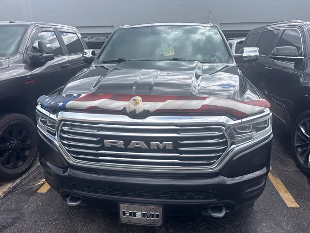 Used 2023 RAM 1500 Limited w/ Body Color Bumper Group AWD/4WD image 3