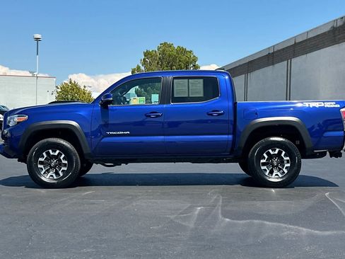 Certified 2023 Toyota Tacoma SR5 image 9