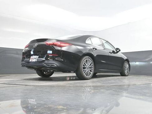 Used 2025 Mercedes-Benz CLA 250 image 42