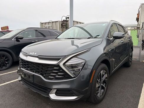 Used 2024 Kia Sportage EX AWD/4WD image 1