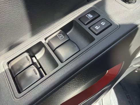 Certified 2025 Nissan Frontier Pro-X w/ Pro Convenience Package image 19