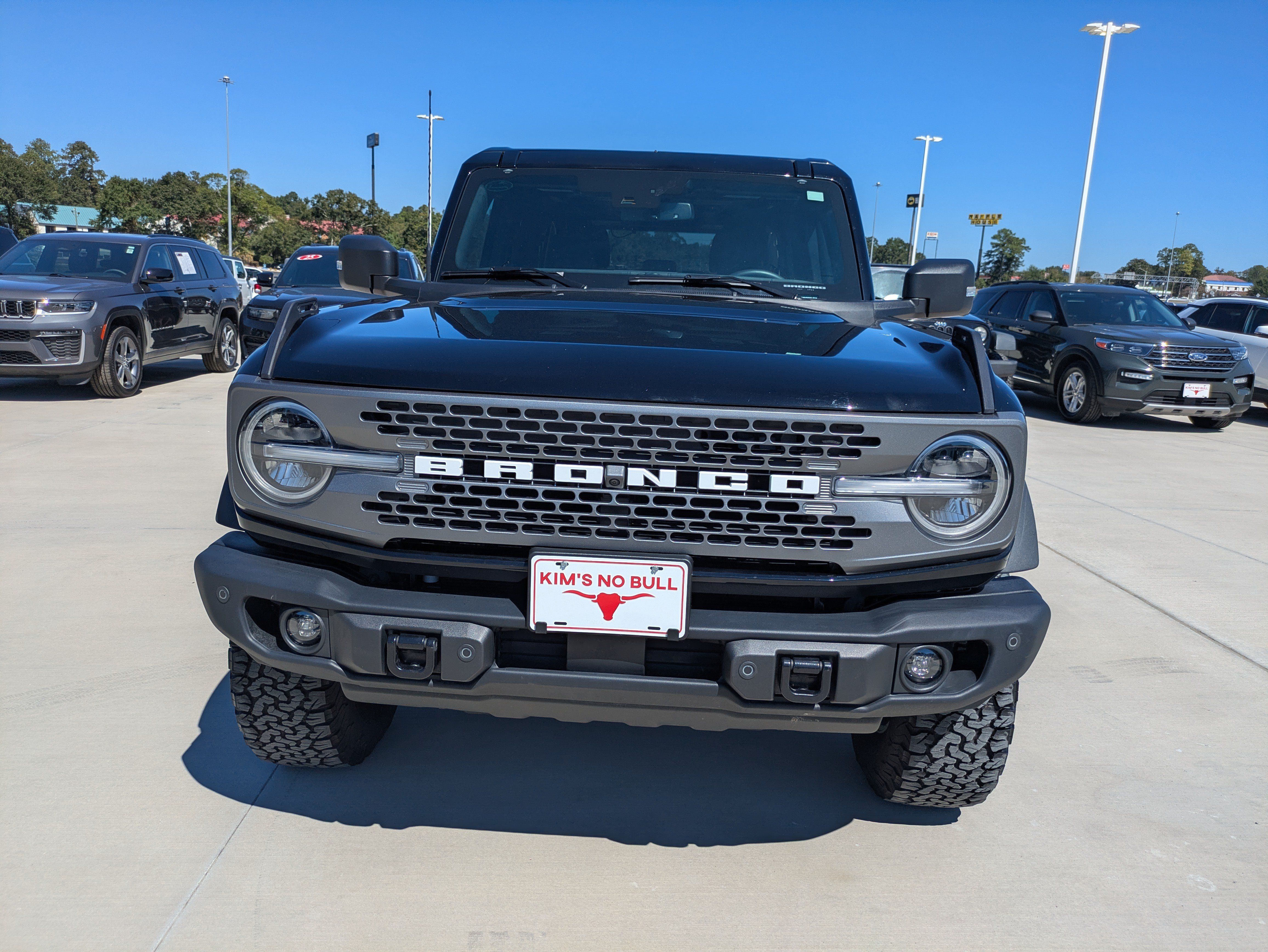 Used 2025 Ford Bronco Badlands AWD/4WD image 8