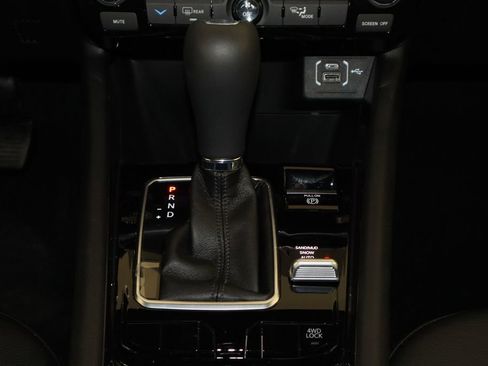 New 2024 Jeep Compass Latitude image 13