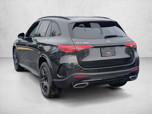 Used 2026 Mercedes-Benz GLC 300 4MATIC image 8