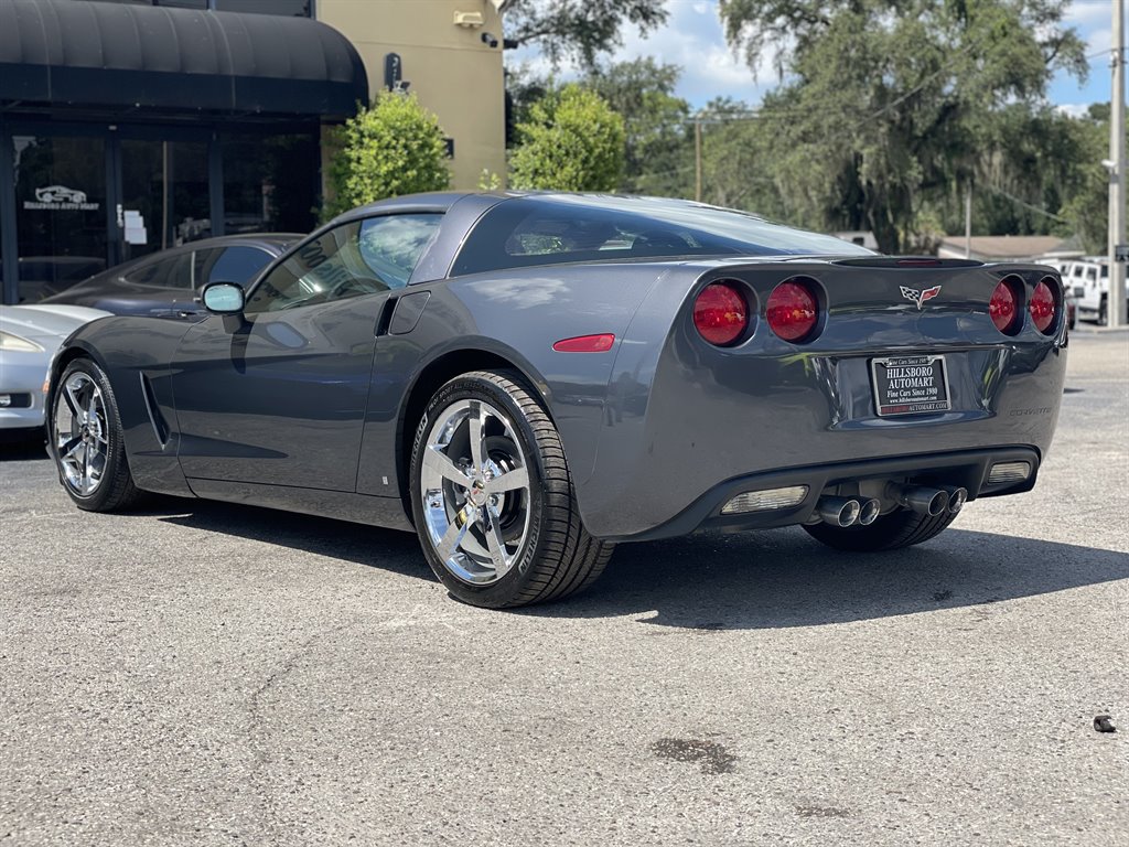 Used 2009 Chevrolet Corvette Coupe w/ Preferred Equipment Group RWD image 13