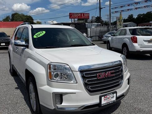 Used 2017 GMC Terrain SLT FWD image 4
