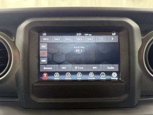 Used 2023 Jeep Wrangler Unlimited w/ Cold Weather Group AWD/4WD image 27