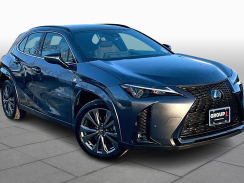 Used 2024 Lexus UX 250h F Sport image 3