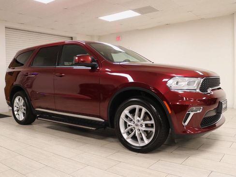 Used 2021 Dodge Durango SXT w/ 3rd Row Seating Group image 5