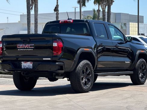 Certified 2025 GMC Canyon Elevation RWD image 4