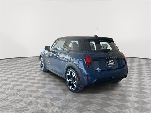 Used 2025 MINI Cooper S image 8