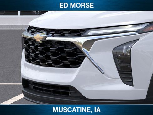 New 2026 Chevrolet Trax LS image 13