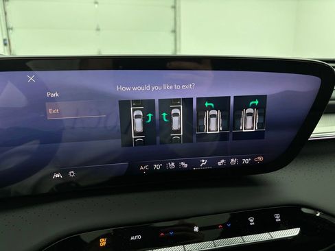 New 2026 Buick Enclave Avenir w/ Super Cruise Package image 5