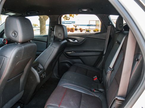 Used 2021 Chevrolet Blazer RS w/ Enhanced Convenience Package AWD/4WD image 26