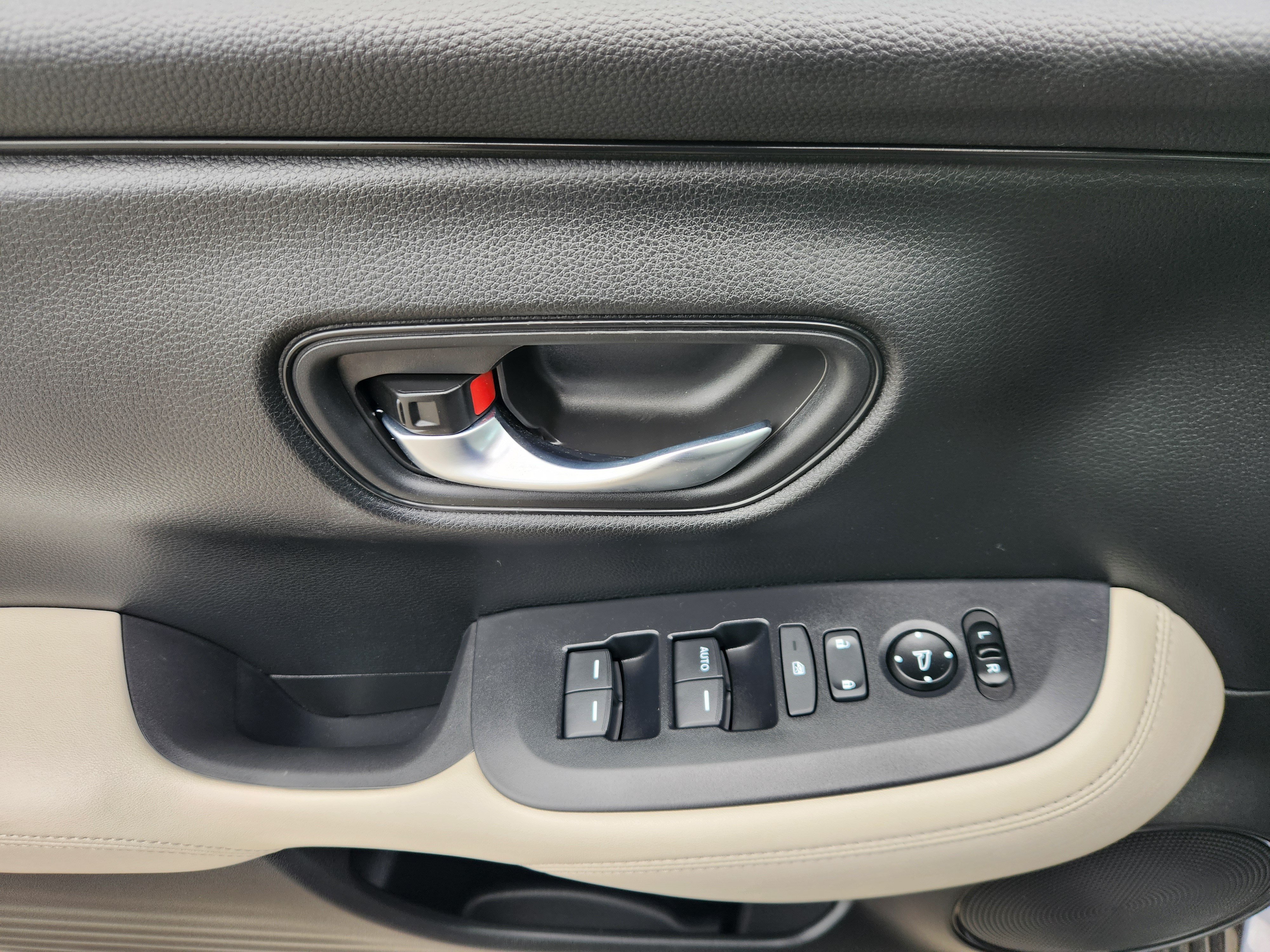 Certified 2024 Honda HR-V LX image 16