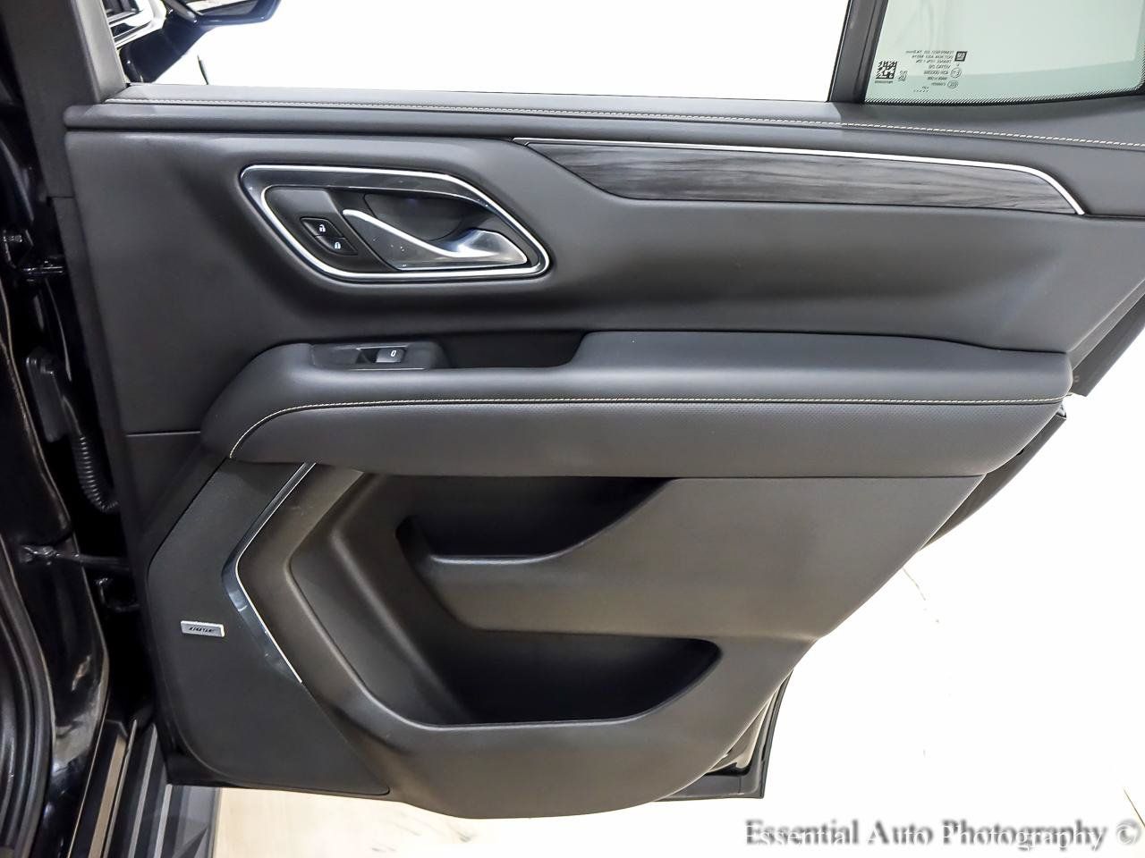Used 2021 GMC Yukon SLT AWD/4WD image 30