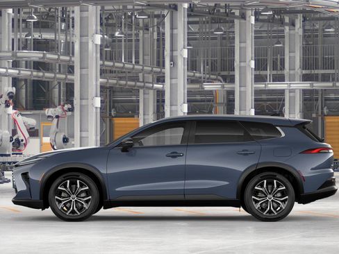 New 2026 Toyota Crown Signia AWD/4WD image 4