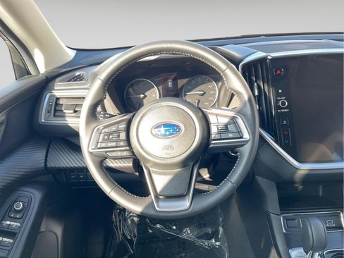 Certified 2025 Subaru Ascent Premium image 29
