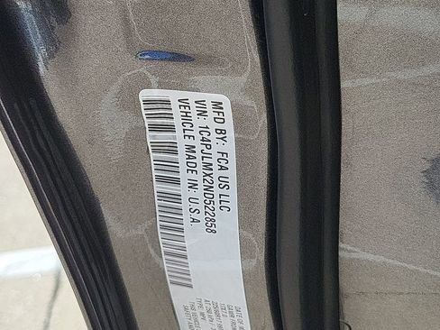 Used 2022 Jeep Cherokee Latitude Lux image 32