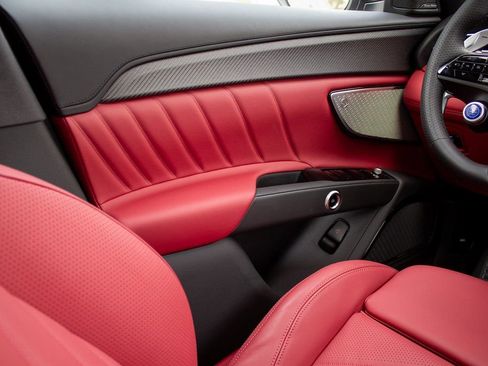 New 2025 Maserati Grecale Modena AWD/4WD image 19