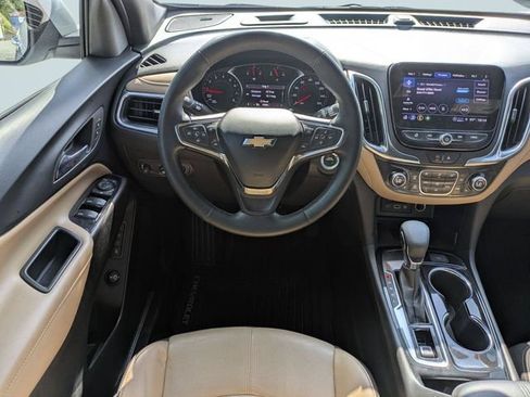Used 2024 Chevrolet Equinox Premier FWD image 17