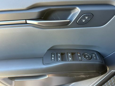 New 2026 Kia EV9 Light RWD image 11
