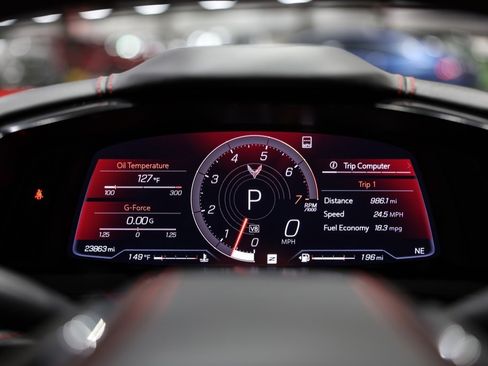 Used 2021 Chevrolet Corvette Stingray Premium Cpe w/ Engine Appearance Package image 13