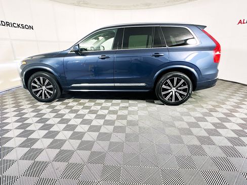 Used 2025 Volvo XC90 B5 Core image 6