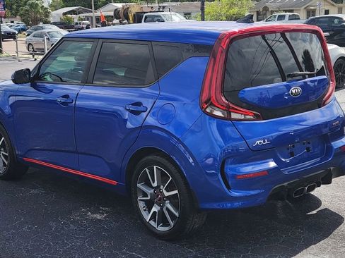 Used 2020 Kia Soul GT-Line Turbo FWD image 4
