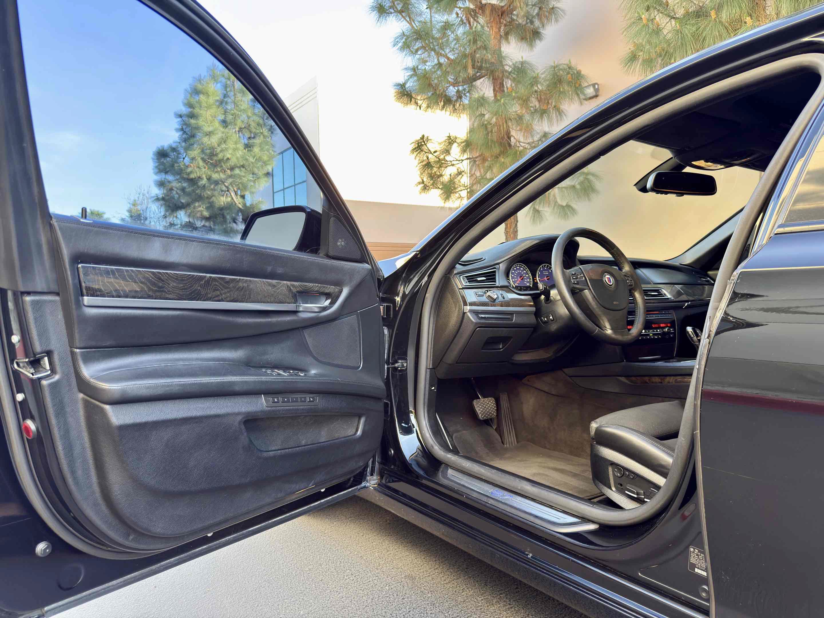 Used 2012 BMW ALPINA B7 RWD image 48