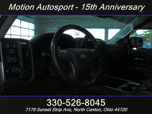 Used 2014 Chevrolet Silverado 1500 High Country w/ High Country Premium Package AWD/4WD image 15