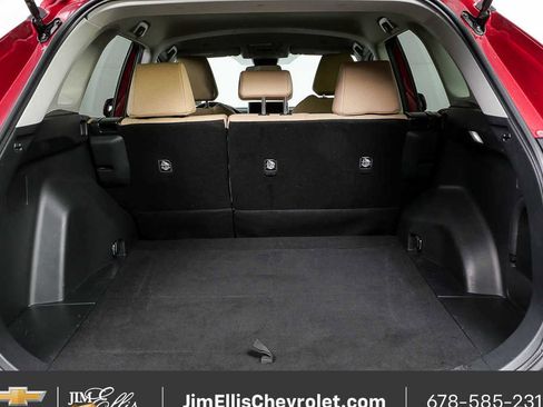 Used 2023 Toyota RAV4 LE AWD/4WD image 28