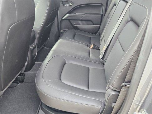 Used 2022 Chevrolet Colorado LT w/ Luxury Package image 10